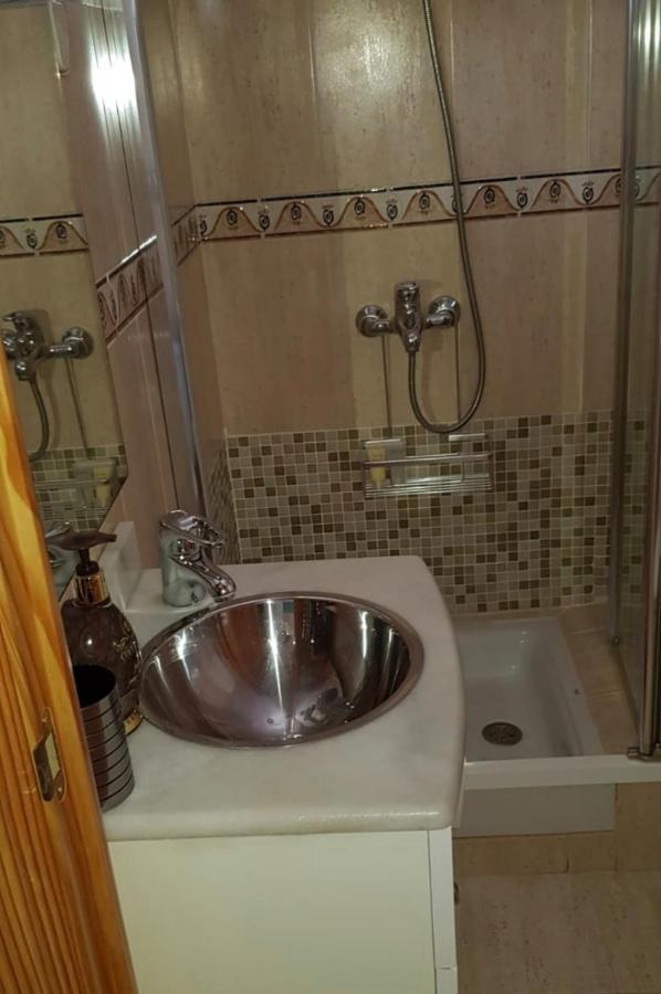 Piso De Alquiler Comodo Y A 5 Min De Atocha Madrid Dış mekan fotoğraf